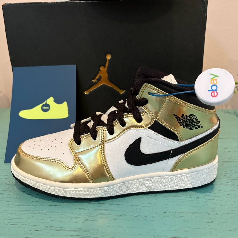 Nike Air Jordan 1 Mid SE Metallic Gold Sneakers